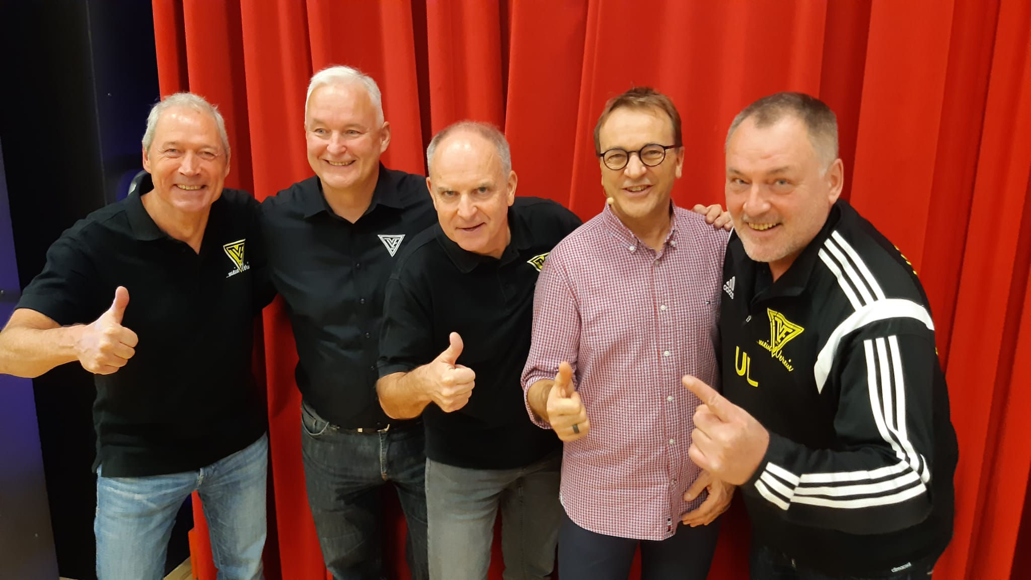 Teil der Comedyteams